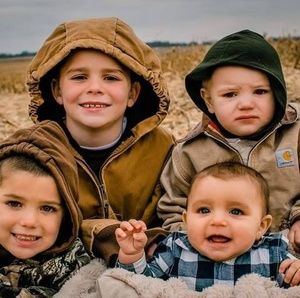 Meet your Posher, Carla